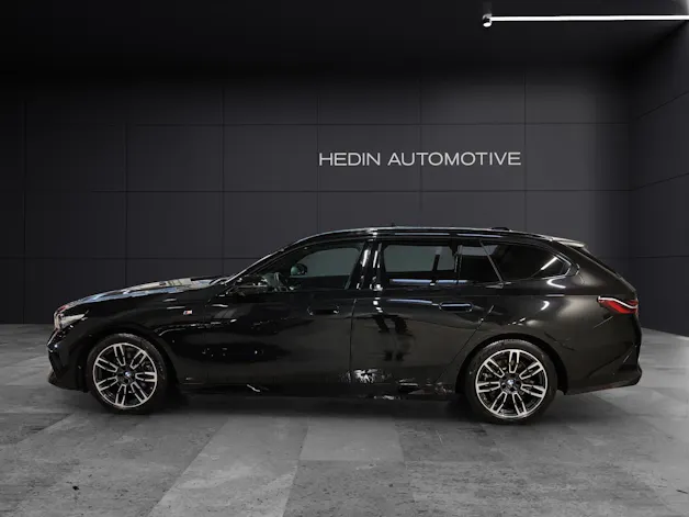 BMW 520d xDrive/Attraktiven Leasingzinssatz ab 1,9 % bei Abschluss einer BMW Fahrzeugversicherung.