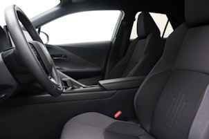 Vehicle image TOYOTA C-HR 2.0 HEV Trend 4x4