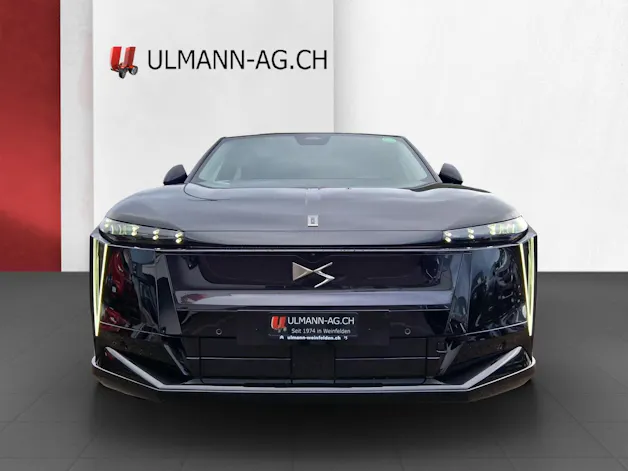 DS Automobiles No8 E-Tense Pallas