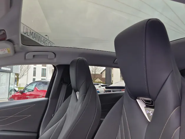 DS Automobiles No8 E-Tense Pallas
