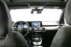 Vehicle image TOYOTA Urban Cruiser Premium AWD