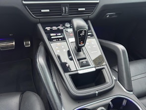 Vehicle image PORSCHE Cayenne Coupé 4.0 V8 Turbo S E-Hybrid