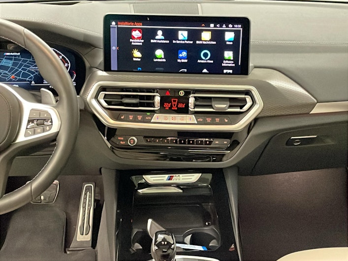 Vehicle image BMW X3