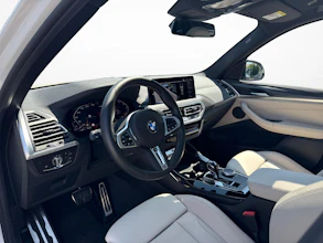https://vehicle.imgix.net/4109041/3b37c173-dd2a-4fea-8a8e-623b58bd3c53.jpg