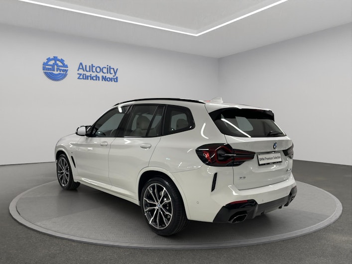 Vehicle image BMW X3