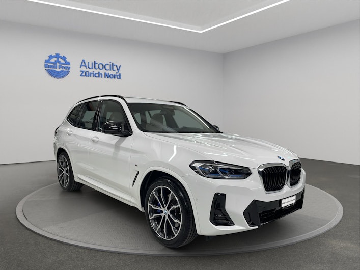 Vehicle image BMW X3