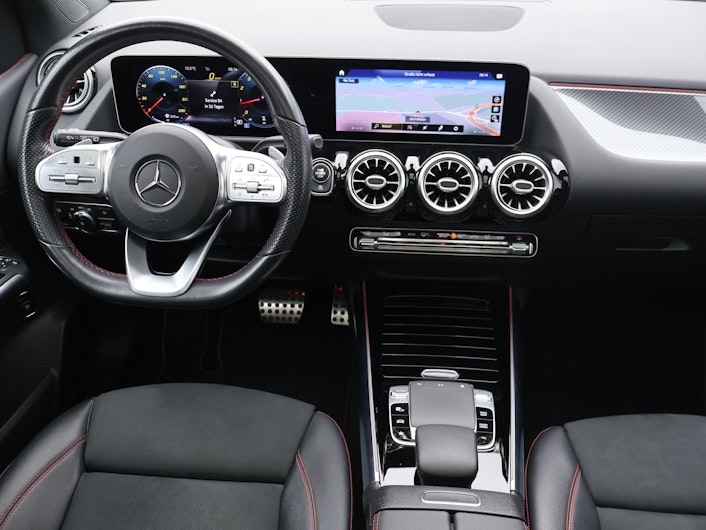 Vehicle image MERCEDES-BENZ B 250