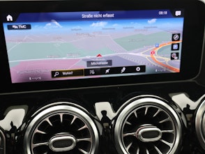 Vehicle image MERCEDES-BENZ B 250 AMG Line 4matic