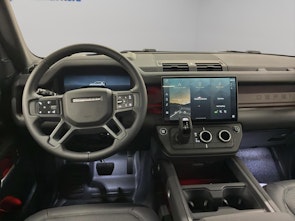 Vehicle image LAND ROVER Defender 110 3.0 D I6 250 X-Dynamic SE