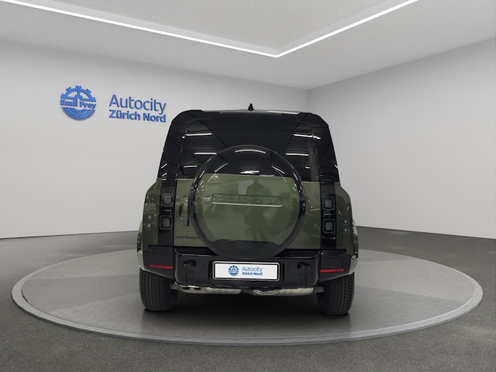 Vehicle image LAND ROVER DEFENDER