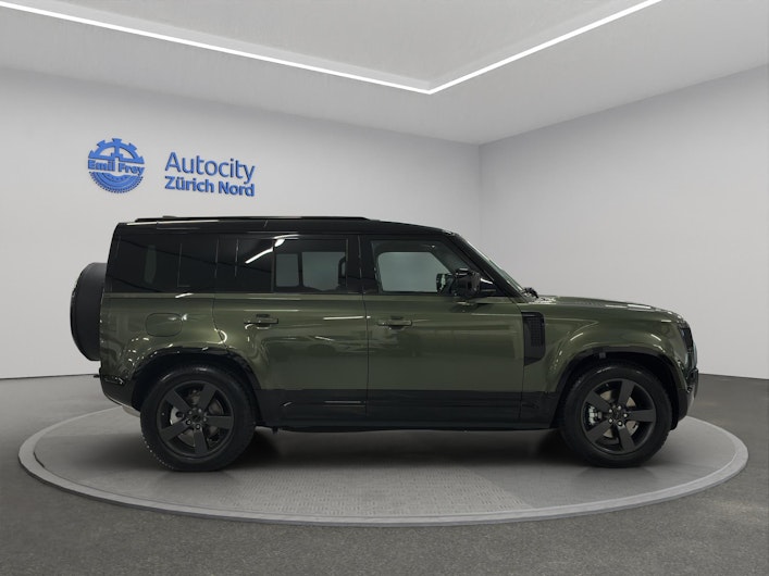 Vehicle image LAND ROVER DEFENDER