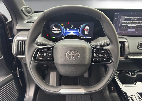 Vehicle image 9 Vehicle image 9