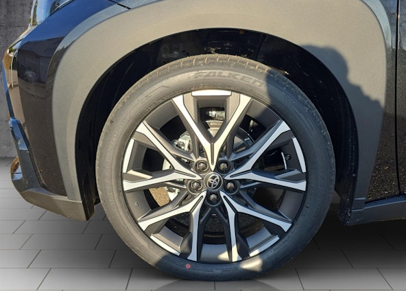 Vehicle image 14 Vehicle image 14