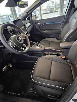 Mitsubishi Grandis 1.8 HEV Instyle