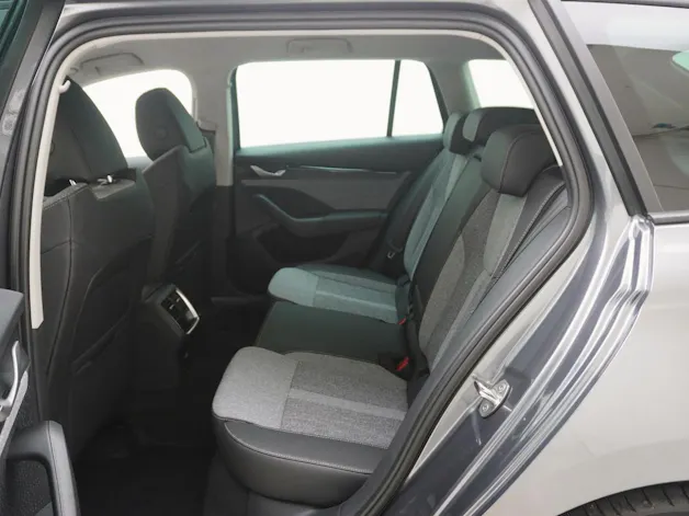Škoda Octavia 2.0 TDI Selection-Loft DSG