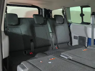 VW Transporter Kombi 2.0 TDI 4Motion Lang Automat
