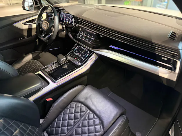 Audi Q7 50 TDI quattro S Line tiptronic