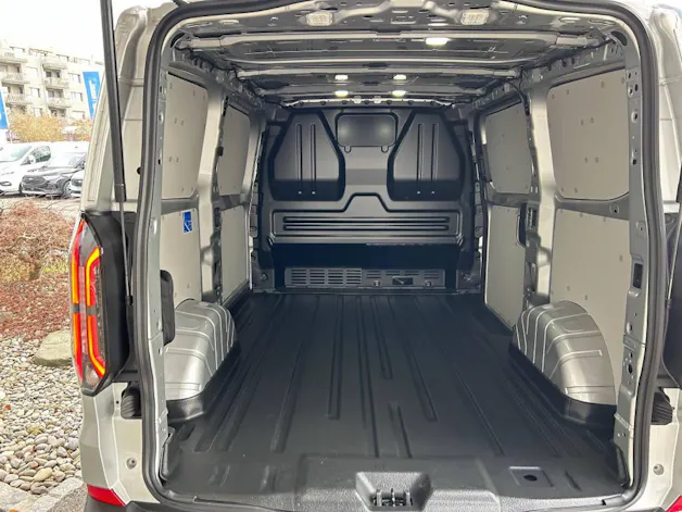Ford Transit E-Custom Van 320 L1 65kWh Trend