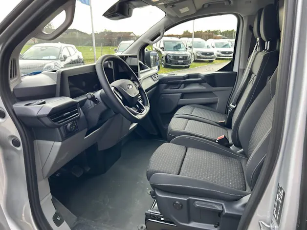Ford Transit E-Custom Van 320 L1 65kWh Trend