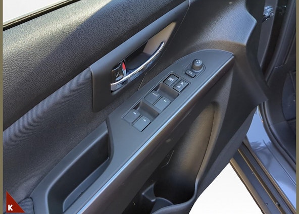 Vehicle image 11 Vehicle image 11