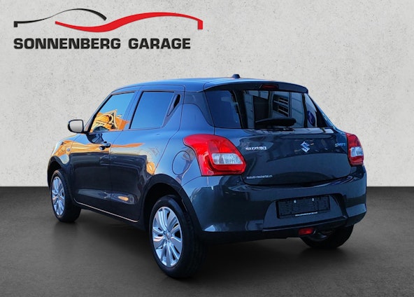 Vehicle image 3 Vehicle image 3