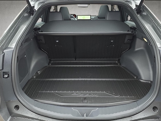 Vehicle image 12 Vehicle image 12