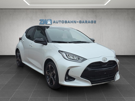 Vehicle image 6 Vehicle image 6