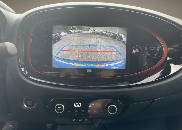 Vehicle image 14 Vehicle image 14