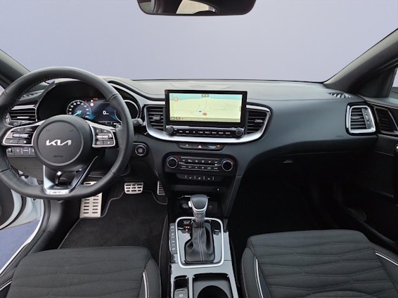 Vehicle image 10 Vehicle image 10