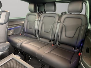 image du véhicule MERCEDES-BENZ V 300 d Swiss Ed. lang 4matic Van