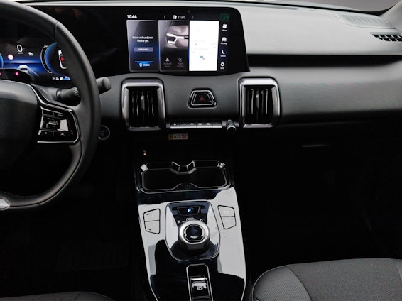 Vehicle image 10 Vehicle image 10