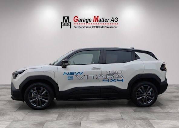 Vehicle image 5 Vehicle image 5