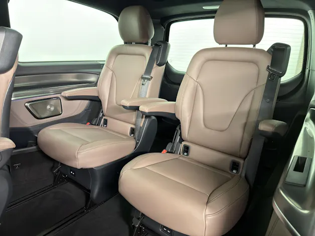 Mercedes-Benz V 300 d Swiss Ed. lang 4matic Van