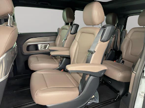 Fahrzeugbild MERCEDES-BENZ V 300 d Swiss Ed. lang 4matic Van