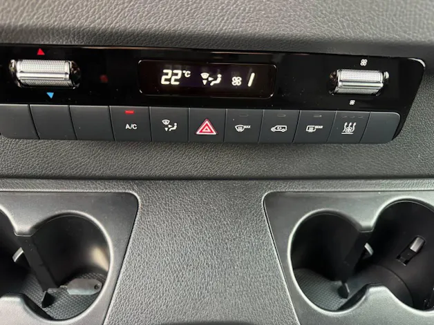 Mercedes-Benz eSprinter 320 Kasten Pro 3665 S