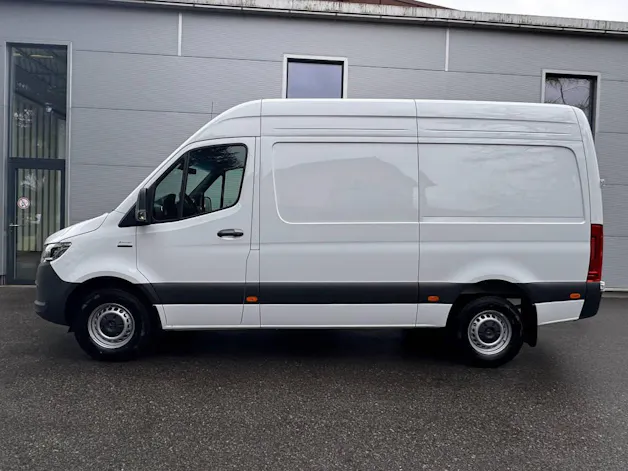 Mercedes-Benz eSprinter 320 Kasten Pro 3665 S