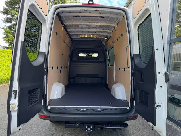 Mercedes-Benz eSprinter 320 Kasten Pro 3665 S 81 kWh