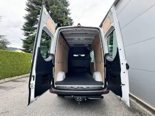 Mercedes-Benz eSprinter 320 Kasten Pro Worker 3665 S 81 kWh