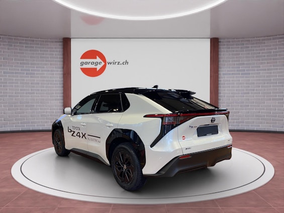 Vehicle image 2 Vehicle image 2