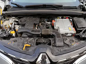 Renault Captur 1.6 E-Tech techno