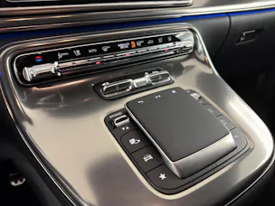 Mercedes-Benz V 300 d Exclusive extra lang Van