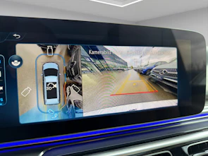 Fahrzeugbild MERCEDES-BENZ V 300 d Swiss Ed. lang 4matic Van