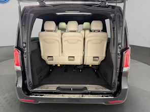 Fahrzeugbild MERCEDES-BENZ V 300 d Swiss Ed. lang 4matic Van