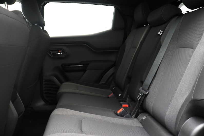 Vehicle image TOYOTA UrbanCruiser