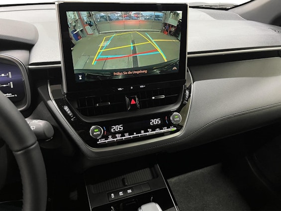 Vehicle image 8 Vehicle image 8