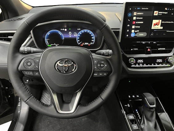 Vehicle image 6 Vehicle image 6