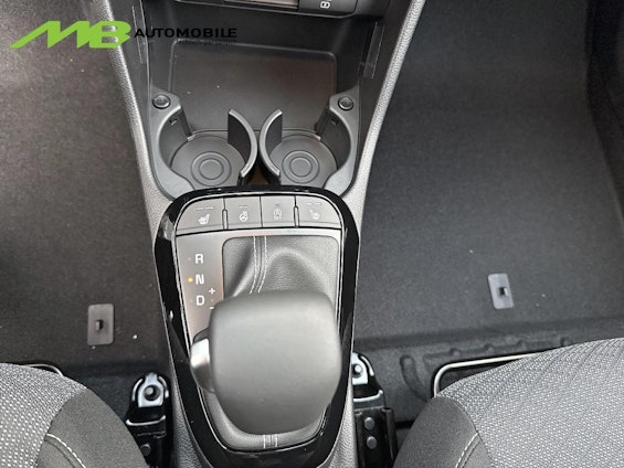 image du véhicule 10 image du véhicule 10