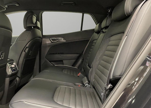 Vehicle image 6 Vehicle image 6