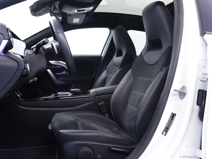 Fahrzeugbild MERCEDES-BENZ A 180