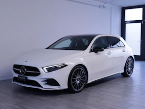 Fahrzeugbild MERCEDES-BENZ A 180 Night Star AMG Line
